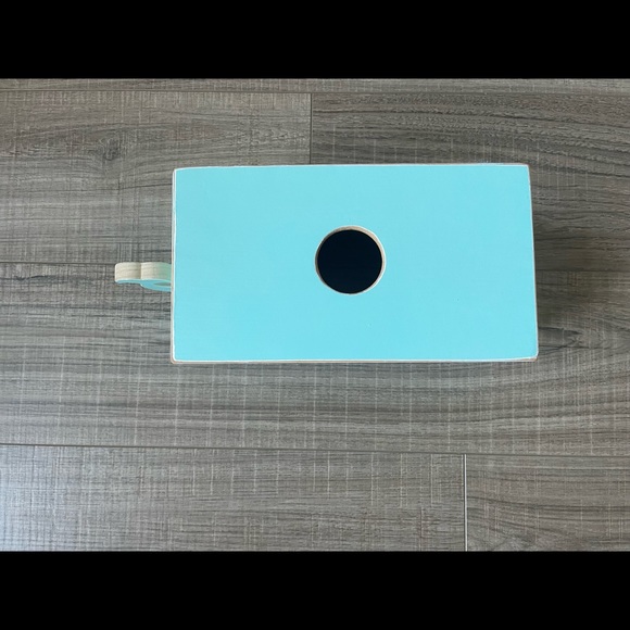 Kleenex box cover - Picture 3 of 3